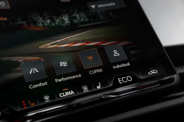 CUPRA Terramar (2025) thumbnail 16