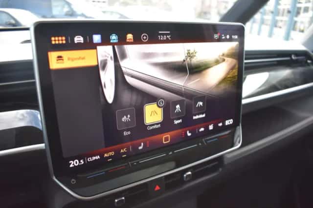 Volkswagen ID. Buzz (2026) thumbnail 25