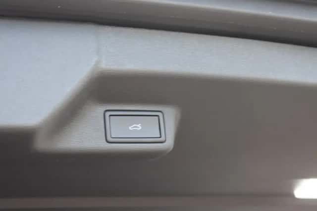 Volkswagen ID. Buzz (2026) thumbnail 32