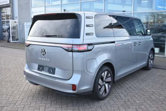 Volkswagen ID. Buzz (2026) thumbnail 5