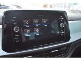 Volkswagen T-Roc (2022) thumbnail 25