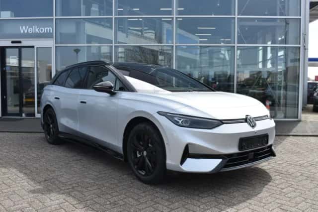 Volkswagen ID.7 (2026) thumbnail 2