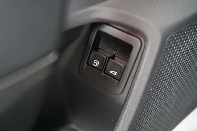 CUPRA Leon Sportstourer (2025) thumbnail 17