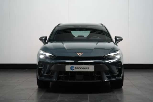 CUPRA Leon Sportstourer (2025) thumbnail 3