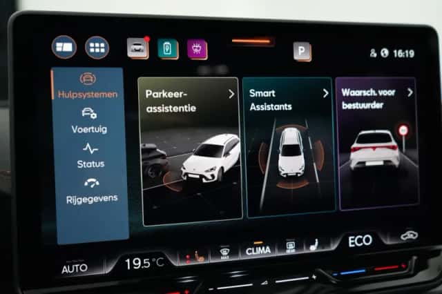 CUPRA Leon Sportstourer (2025) thumbnail 25