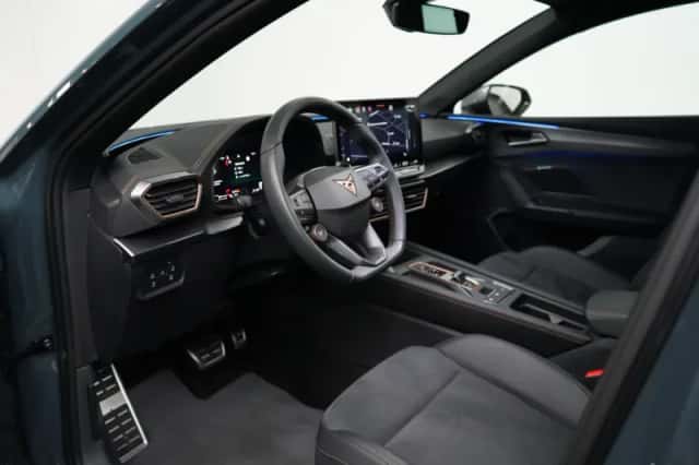 CUPRA Leon Sportstourer (2025) thumbnail 31