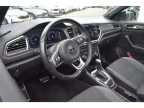 Volkswagen T-Roc (2021) thumbnail 8