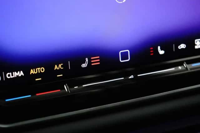 Volkswagen Tiguan (2025) thumbnail 26