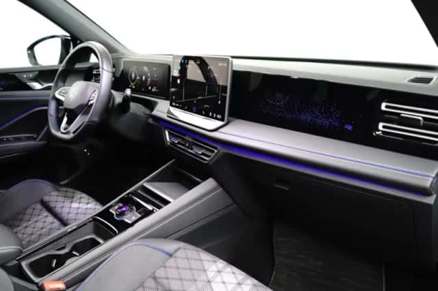 Volkswagen Tiguan (2025) thumbnail 7