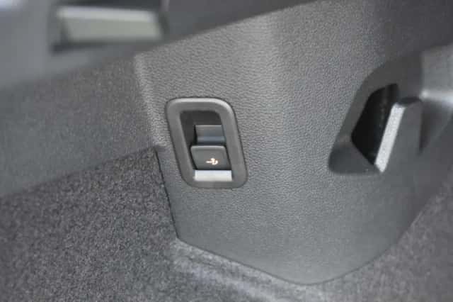 Volkswagen Golf (2026) thumbnail 31