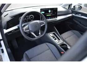 Volkswagen Golf (2026) thumbnail 9