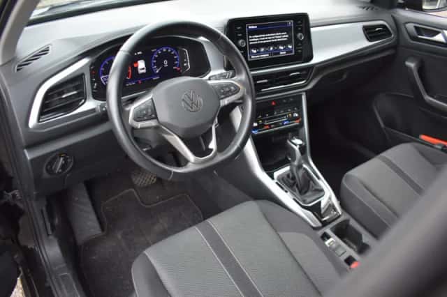Volkswagen T-Roc (2022) thumbnail 7