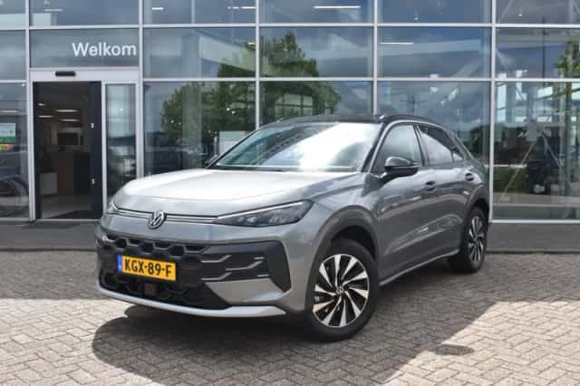 Volkswagen T-Roc (2026) thumbnail 1