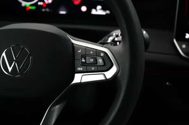 Volkswagen Tiguan (2025) thumbnail 12