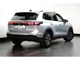 Volkswagen Tiguan (2025) thumbnail 4