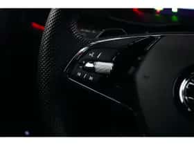 Škoda Octavia (2022) thumbnail 12
