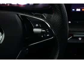 Škoda Octavia (2022) thumbnail 13