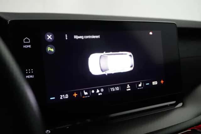 Škoda Octavia (2022) thumbnail 23