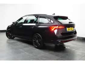 Škoda Octavia (2022) thumbnail 5