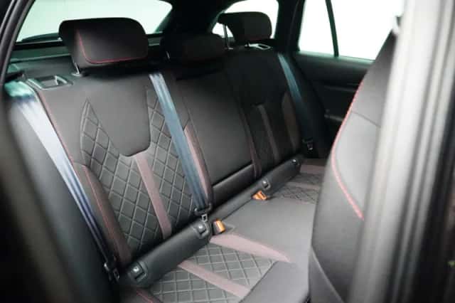 Škoda Octavia (2022) thumbnail 8