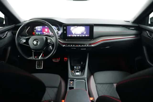 Škoda Octavia (2022) thumbnail 10