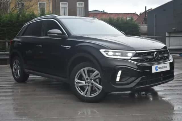 Volkswagen T-Roc (2025) thumbnail 2