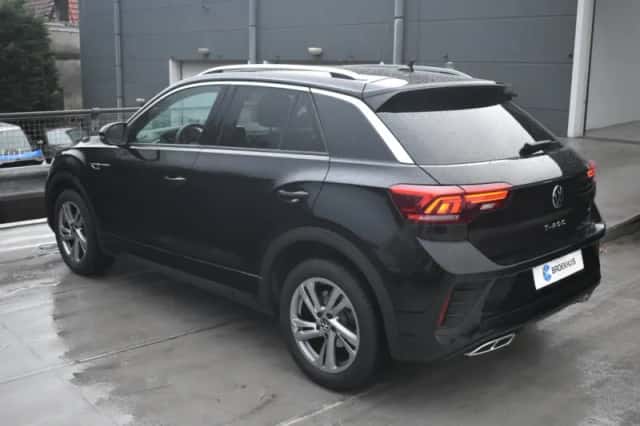 Volkswagen T-Roc (2025) thumbnail 3