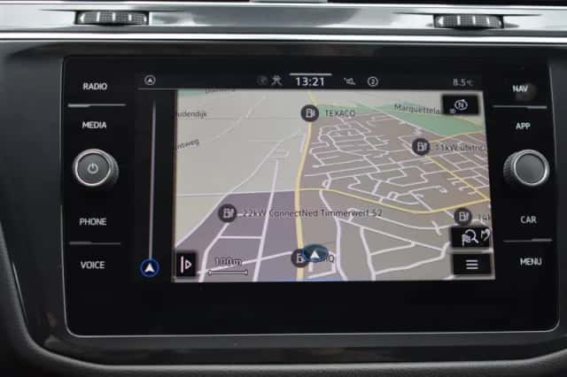 Volkswagen Tiguan (2022) thumbnail 17