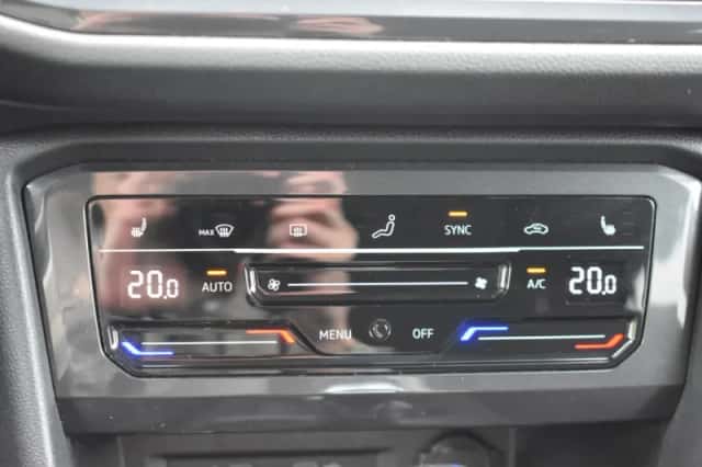 Volkswagen Tiguan (2022) thumbnail 19