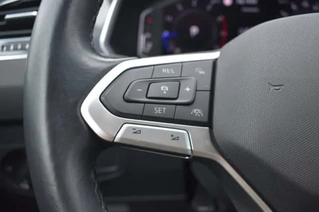 Volkswagen Tiguan (2022) thumbnail 22