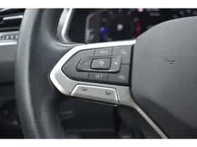 Volkswagen Tiguan (2022) thumbnail 22