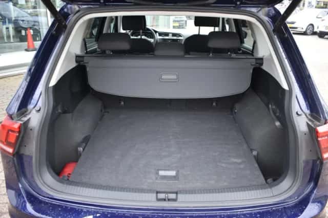 Volkswagen Tiguan (2022) thumbnail 6
