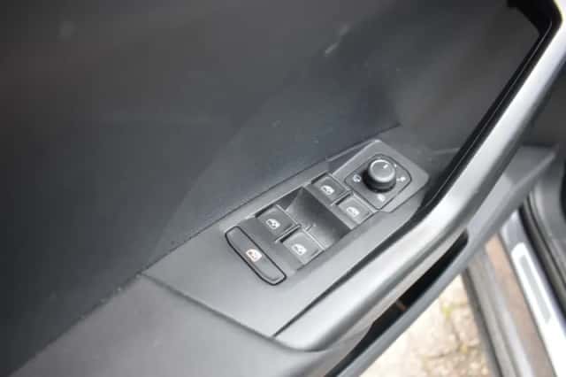 Volkswagen T-Cross (2022) thumbnail 12