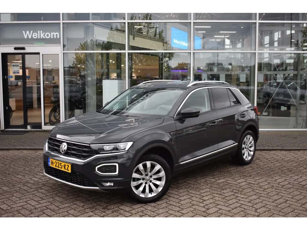 Volkswagen T-Roc (2020) — foto 1