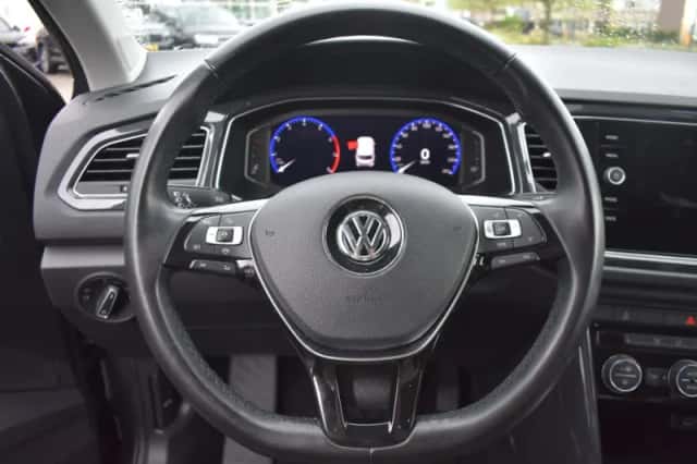 Volkswagen T-Roc (2020) thumbnail 8