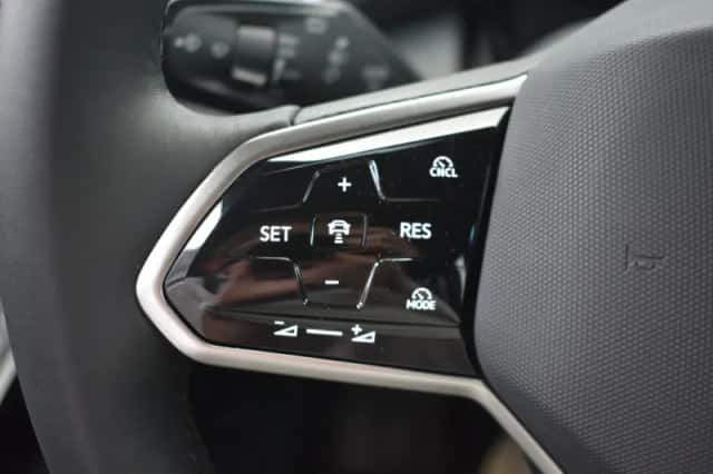 Volkswagen ID.4 (2025) thumbnail 14
