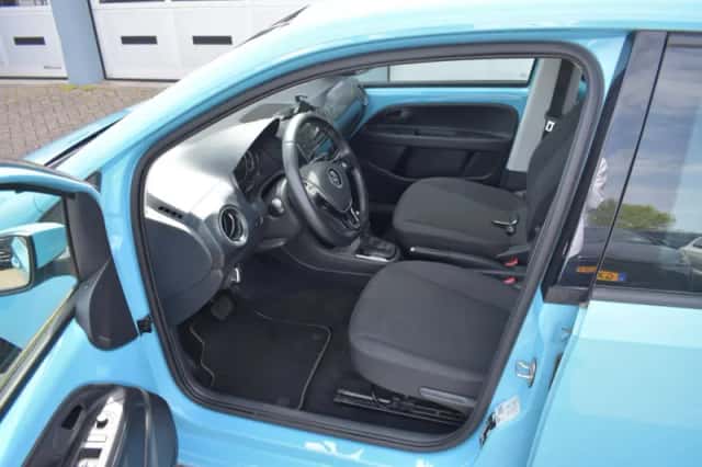 Volkswagen E-up! (2021) thumbnail 12