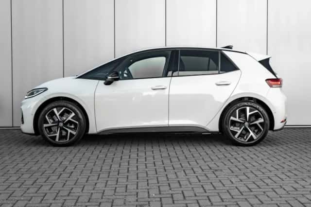 Volkswagen ID.3 (2026) thumbnail 5