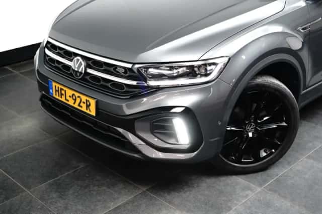 Volkswagen T-Roc (2024) thumbnail 7
