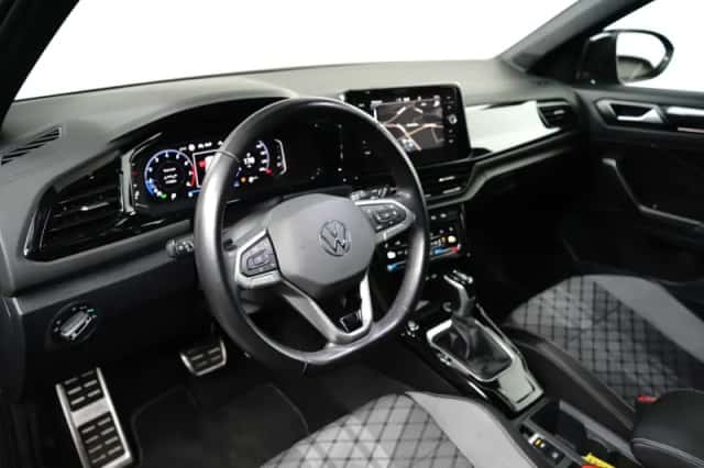 Volkswagen T-Roc (2024) thumbnail 9
