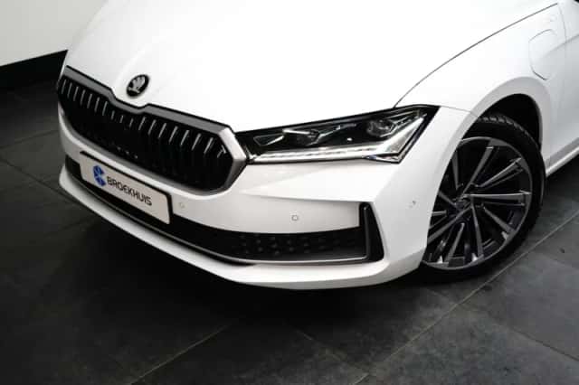 Škoda Superb (2024) thumbnail 19