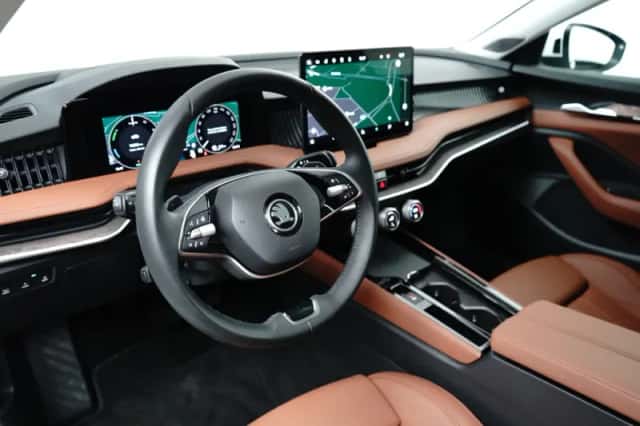 Škoda Superb (2024) thumbnail 21