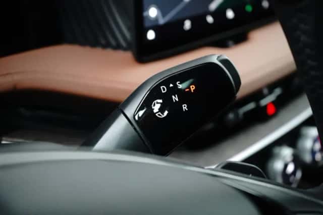 Škoda Superb (2024) thumbnail 25