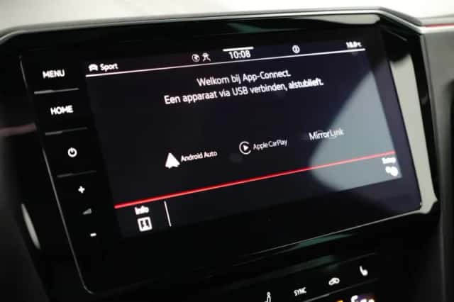 Volkswagen Passat (2022) thumbnail 27