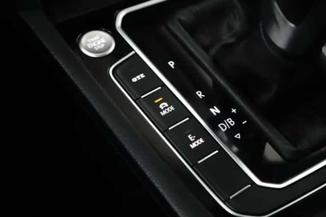 Volkswagen Passat (2022) thumbnail 31