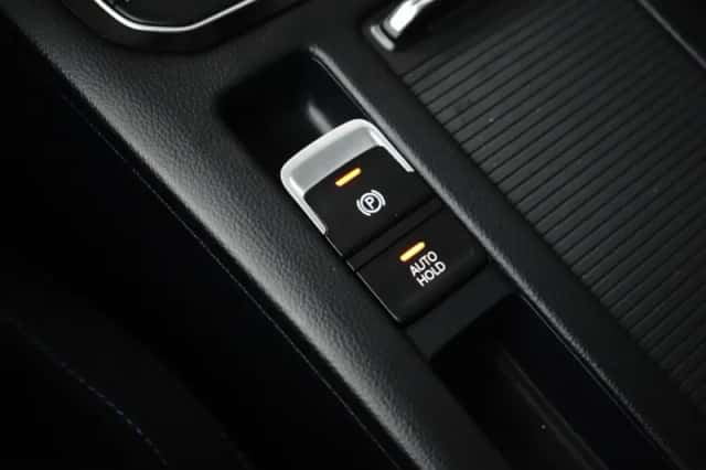 Volkswagen Passat (2022) thumbnail 34