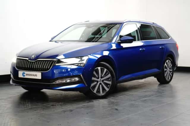 Škoda Superb (2022) thumbnail 1