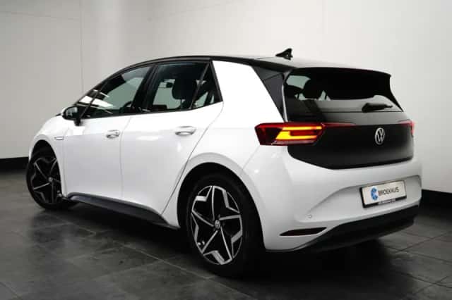Volkswagen ID.3 (2022) thumbnail 5