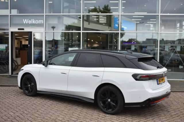 Volkswagen ID.7 (2026) thumbnail 4