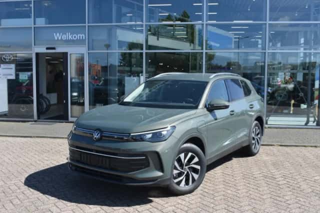 Volkswagen Tiguan (2026) thumbnail 1